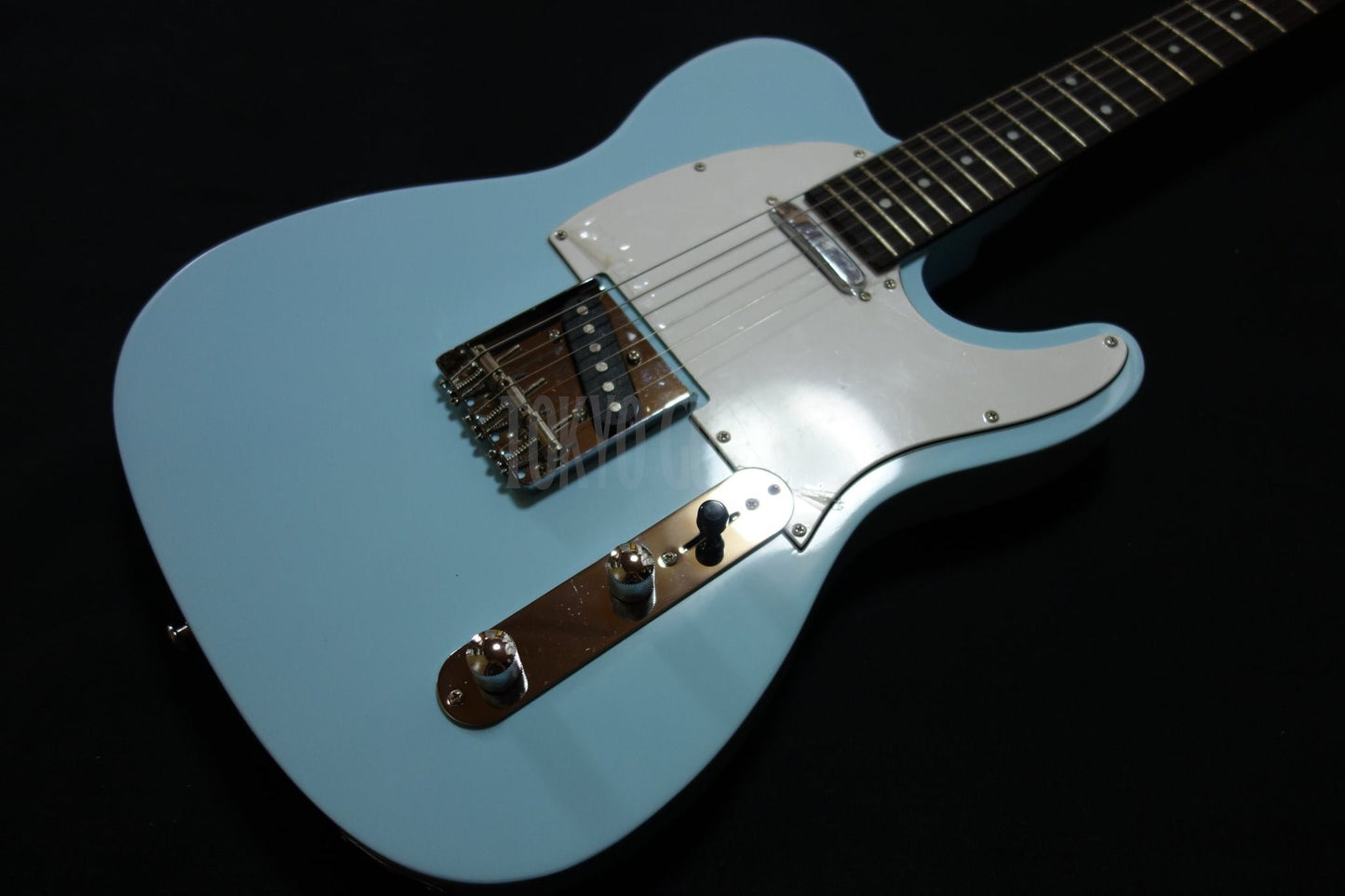 TL-300 (Solid Light Blue)