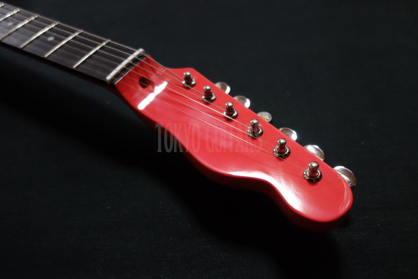 TL-300 (Solid Fiesta Red)