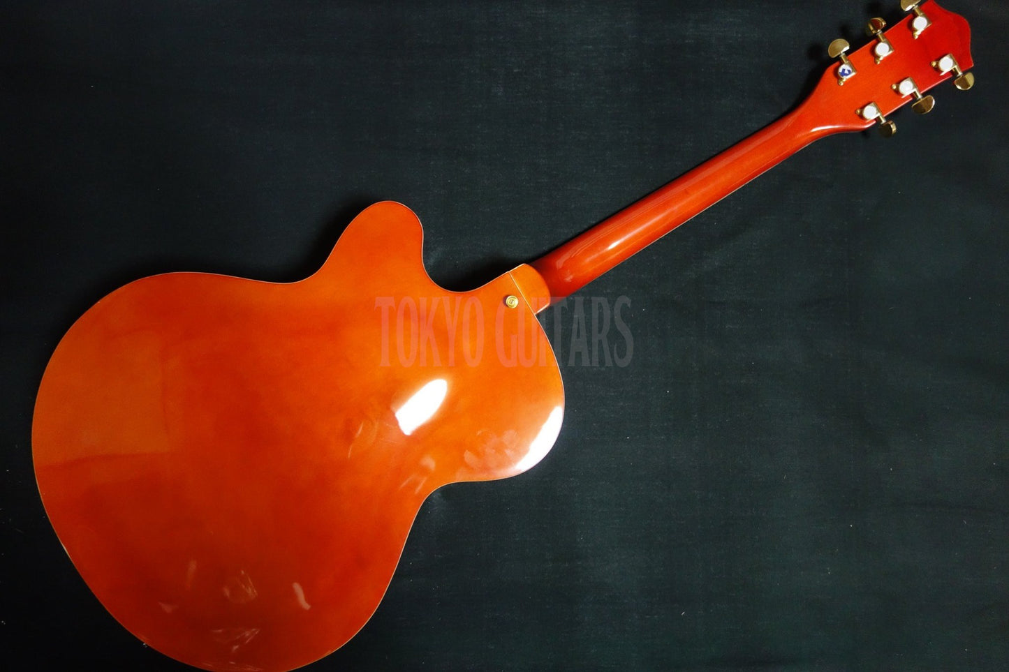 GR-1850 (Wooden Orange)