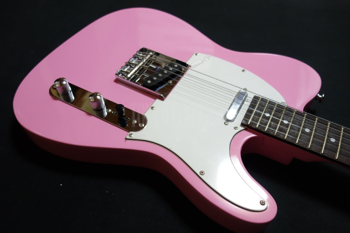 TL-300 (Solid Light Pink)